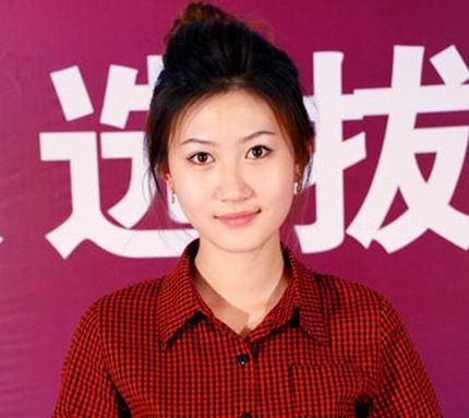 中原标准美女回应即使变性他还是男人图