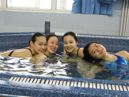 少女组合泳装中国图片