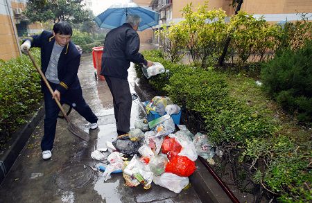 個人亂倒垃圾最高可罰200元(圖)