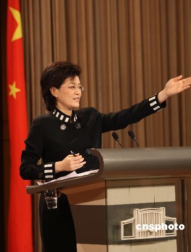 四月十四日,北京,中国外交部发言人姜瑜在例行记者招待会上就朝鲜退出