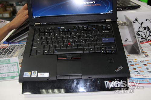 ThinkPad T400s23999Ԫ