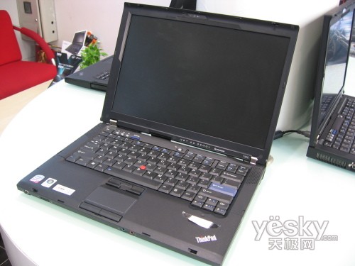 ThinkPad T400