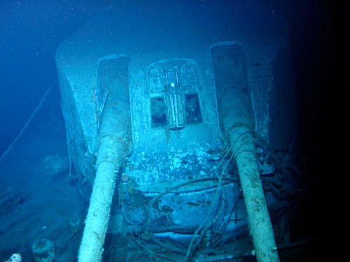 二战沉船残骸图片
