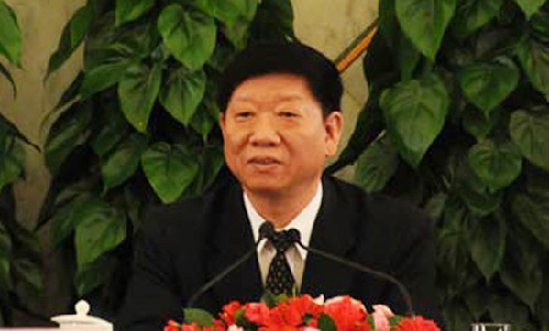 综合       人力资源和社会保障部部长尹蔚民,河北灵寿人,经济学硕士