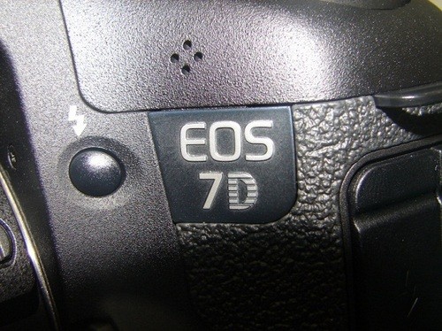 ¶ɽһǣ EOS7Dճ