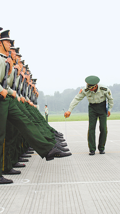 组图 受阅官兵刻苦训练等待祖国神圣检阅