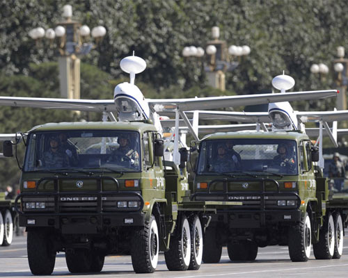 这是国庆阅兵无人机方队。
