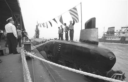 退役303潜艇移交海工大 明年元旦对外开放(图)