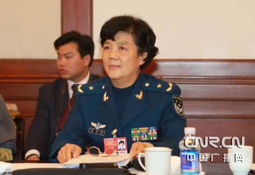 廣州軍區空軍原副參謀長嶽喜翠少將