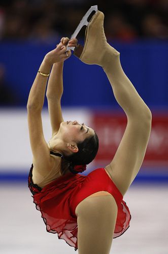 图文:加拿大站罗切特女单夺冠 长洲未来翘臀