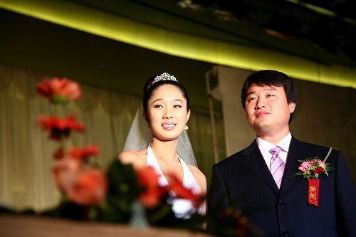 图文孙甜甜与张鹏大婚美女搭配帅哥