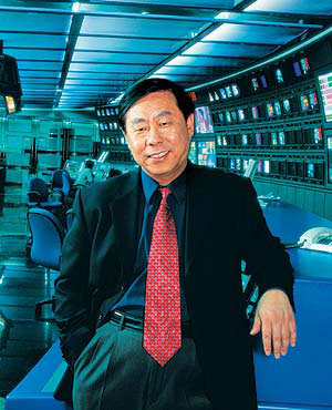 罗明