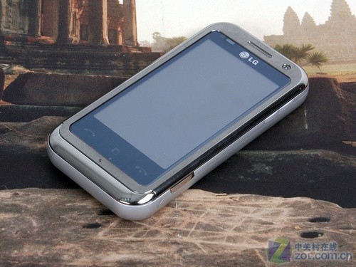 3Dضý LG KM9002000Ԫ 