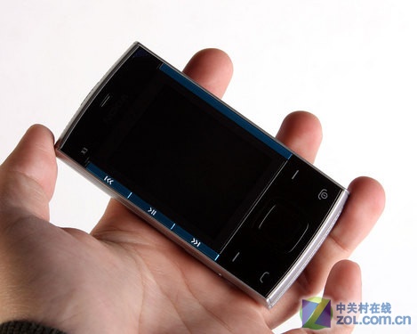 时尚音乐新品 诺基亚X3特价1400元促销 