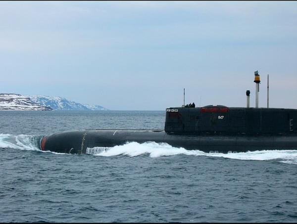 奥斯卡2型核潜艇图片
