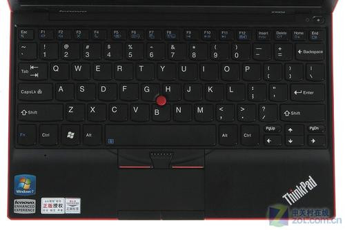 ThinkPad źX100e 