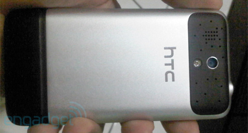 HTC Legend真机照 金属机身Sense界面 