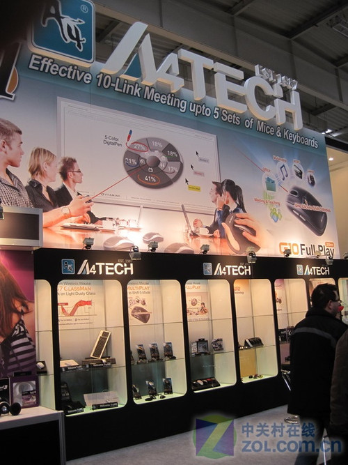 CeBIT2010:˫ЯƷչ̨ع 