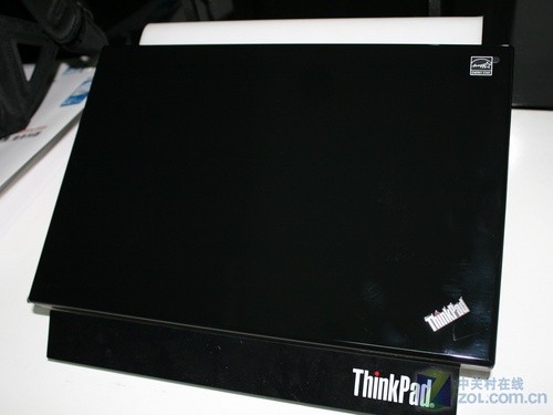 С ThinkPad SL410±4499Ԫ 