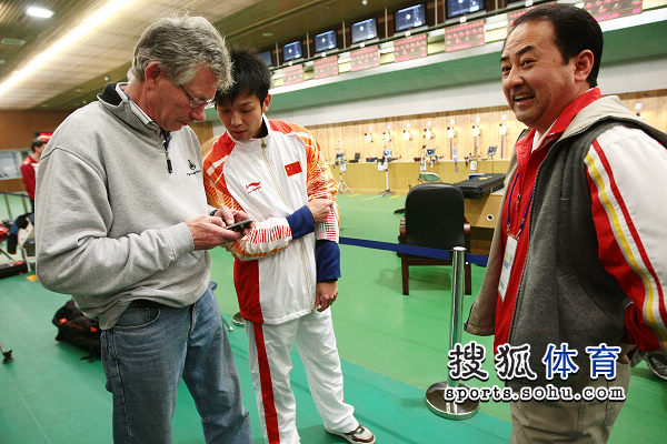 世界杯新闻(0(搜狐体育 黎晗4月18日北京报道)北京时间4月18日