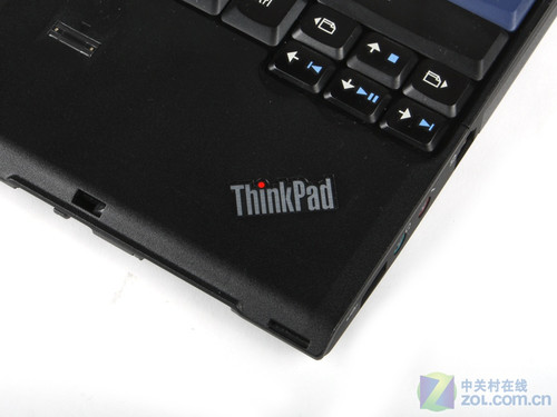 Ҳ ThinkPad X201 