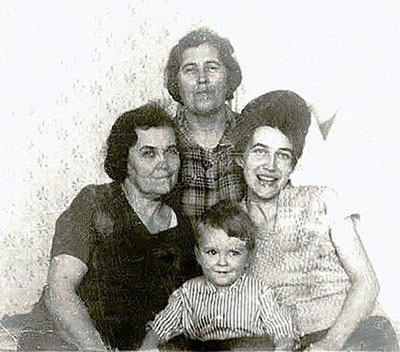 梅德韦杰娃家人图片