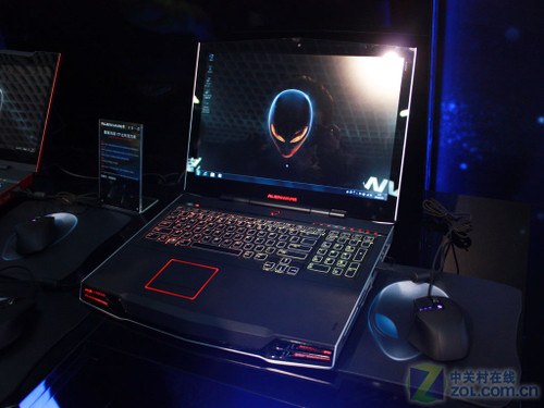 i7ĺ5870˫ Alienware M17x 