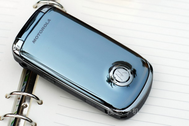 手机频道 新品手机 手机精美图赏 (0)   作为摩托罗拉明系列由linux