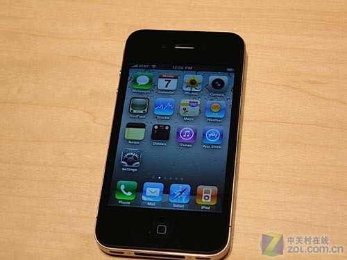 ǶȶԱ3GS ɫiPhone 4ͼ 