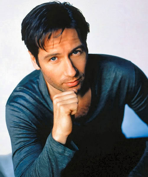 -ų(David Duchovny)