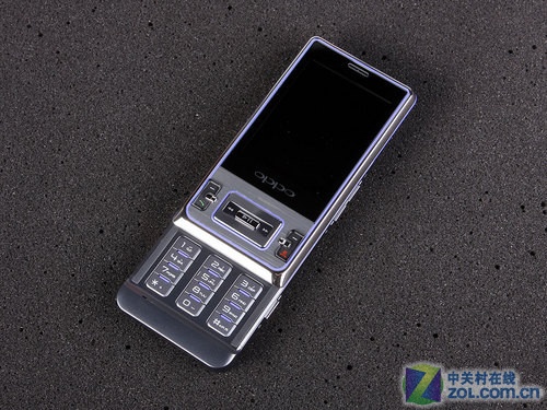 oppo a201是一款拥有金属外观,轻薄机身的音乐滑盖手机