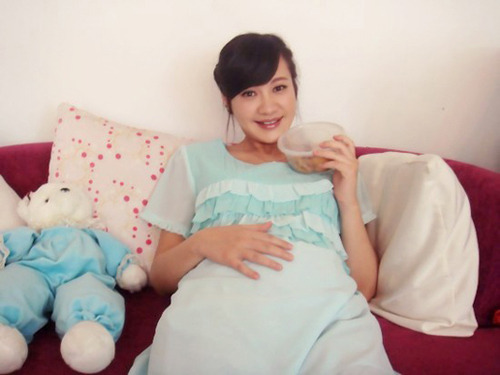杨雪怀孕照图片