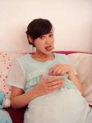 杨雪怀孕图片