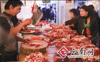 猪肉价格探底回升 本报记者 江洋 摄