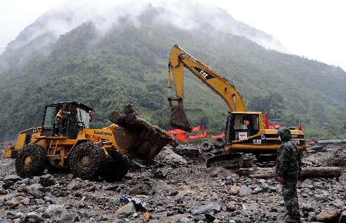 湖北阳新车祸29人死亡图片