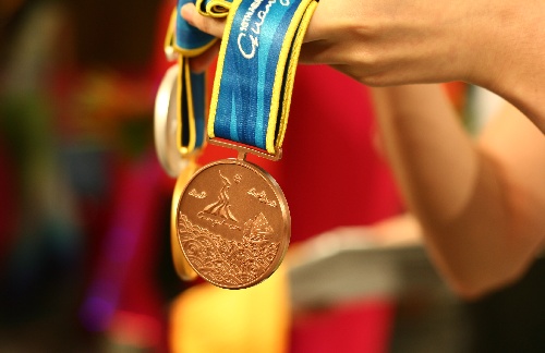 广州亚运会金牌图片图片