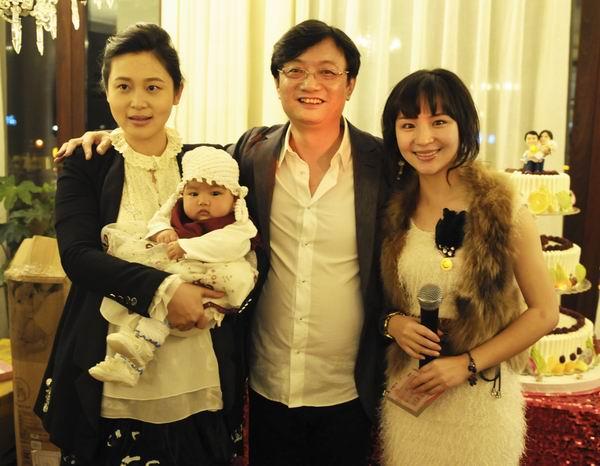 李海鹰夫妇、演员鸿利