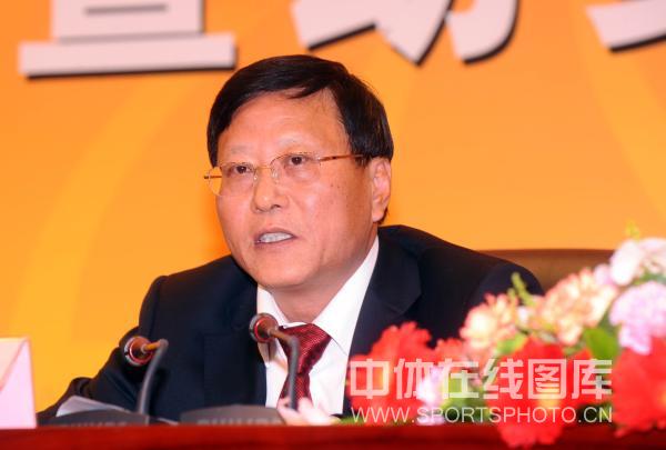 图文：广州亚运中国代表团成立 段世杰会上发言