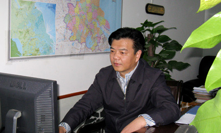 2012年宣传部副部长学习实践科学发展观个人剖析材料