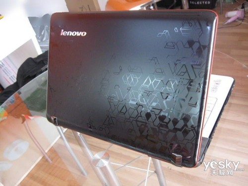 IdeaPad Y460N-ITH()