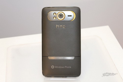 HTC HD7