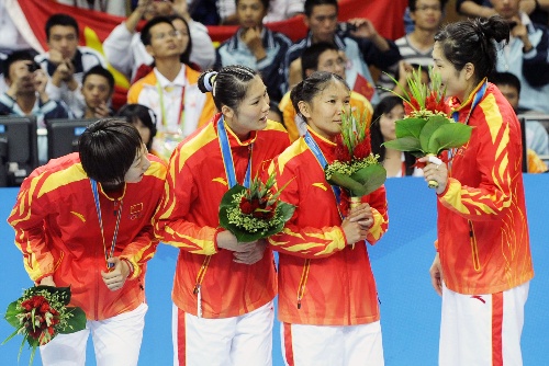 女子手球胜日本亚运首次登顶