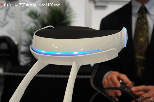 CES2011：索尼推出“梦想级”3D显示器