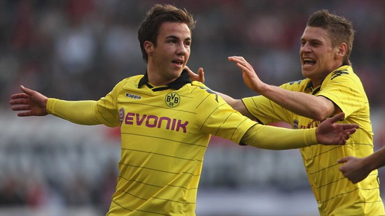 2  Mario Götze ɵ