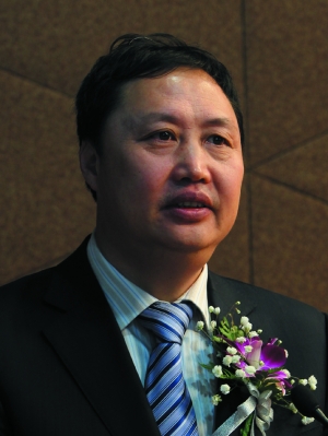 上海大智慧股份有限公司董事长,总经理张长虹先生致推介辞
