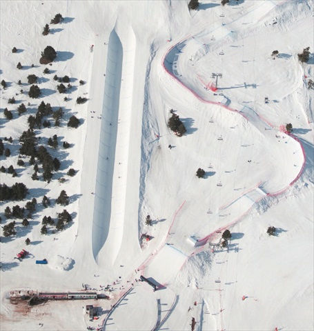 单板滑雪赛道图片