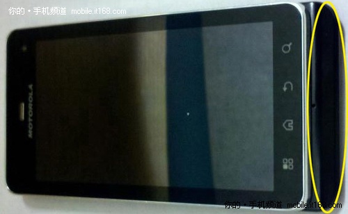摩托罗拉Droid 3