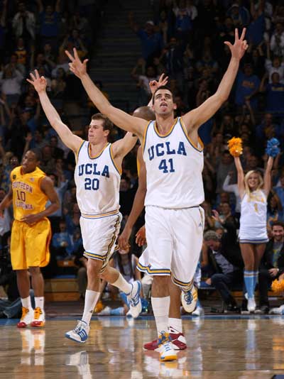 01 UCLA 11