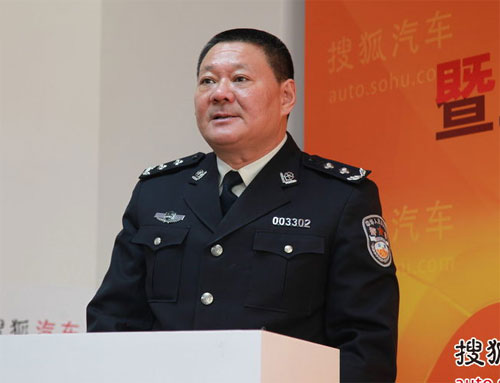 交警队长图片