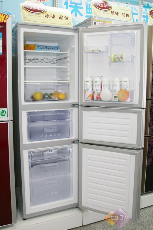 三门冰箱不足3000元 容声三门冰箱受捧